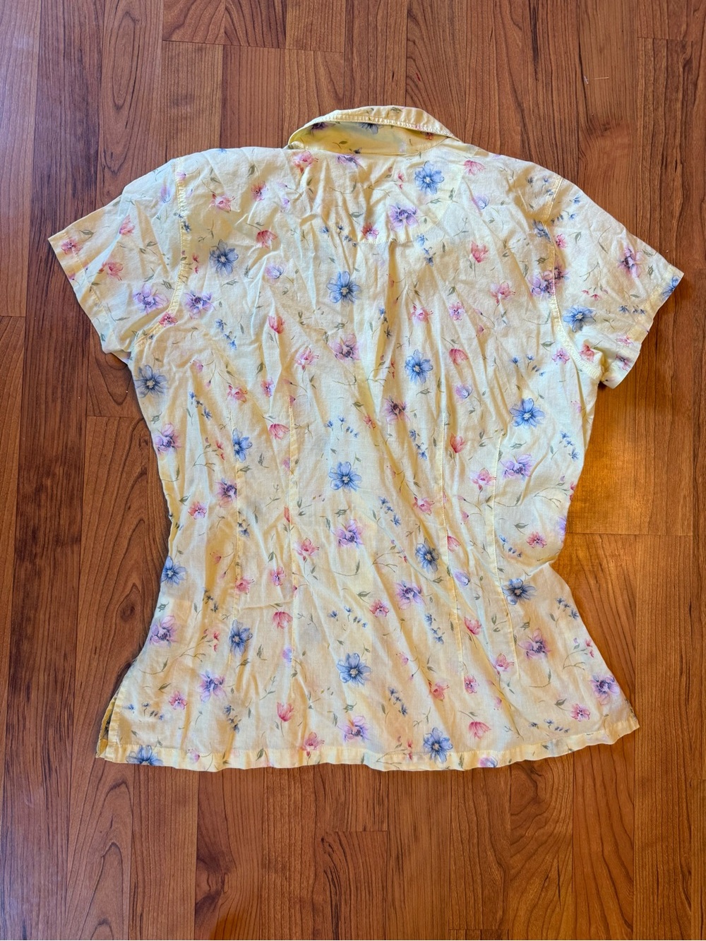 Vtg Y2K Liz Claiborne Yellow Floral Button-Front Short Sleeve Top Cottagecore L - Picture 3 of 5